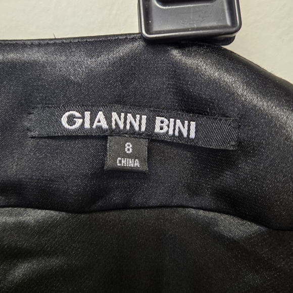 Gianni Bini Pleated A-line Mini Pearl Skirt Black 8 - Picture 5 of 9